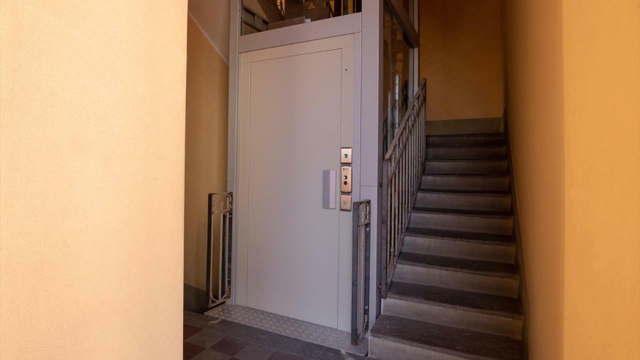 Casa Dela Apartment Милано Екстериор снимка